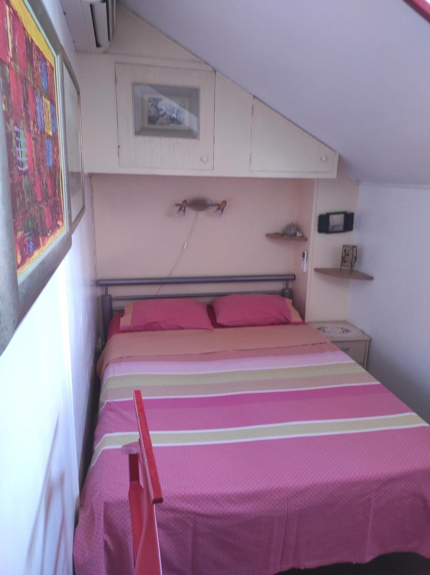 Guesthouse Bogdanovic Будва Екстериор снимка