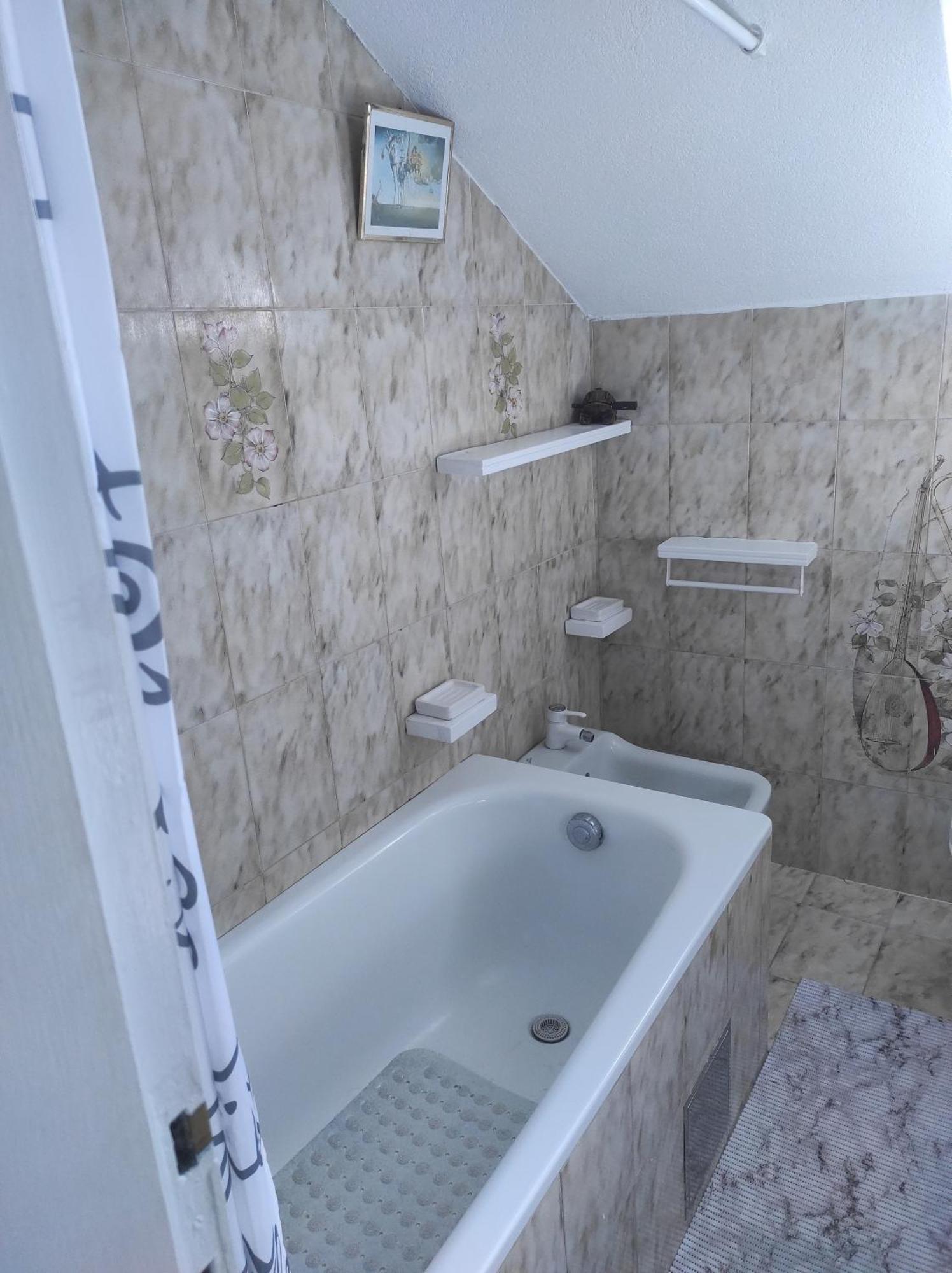 Guesthouse Bogdanovic Будва Екстериор снимка